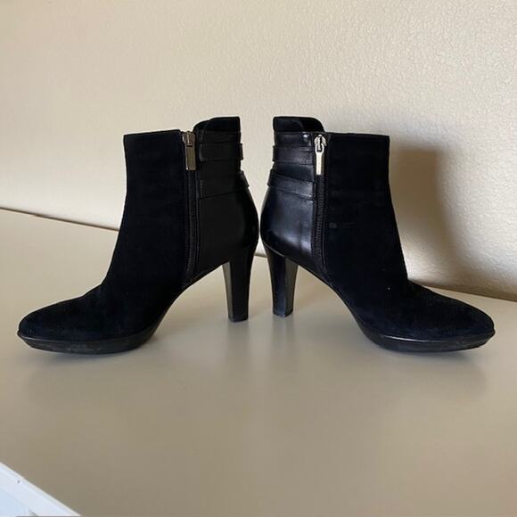 Aquatalia by Marvin K Black Leather Suede Ankle Boots Buckle 3" Heel Women's 6B - Picture 3 of 13